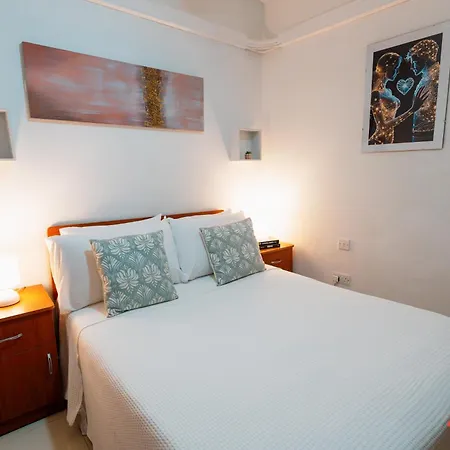 Apartament Peaceful Valley Views, A Short Walk From The Coast